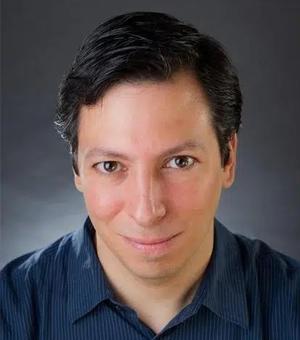 randy bruno headshot cropped2